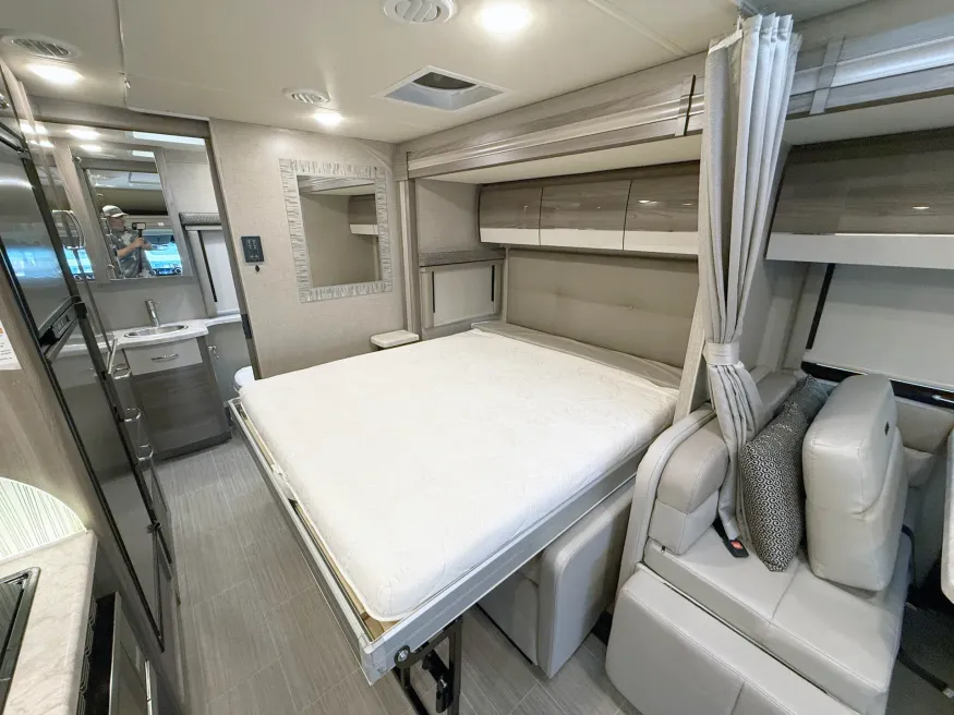 2021 Thor Delano 24FB | Photo 13 of 25