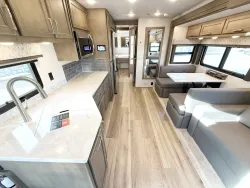 2026 Renegade Verona 40VBH | Thumbnail Photo 4 of 30