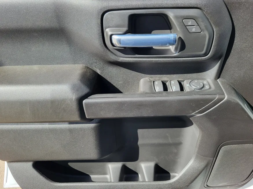 2026 GMC Sierra 2500HD Pro | Photo 19 of 24