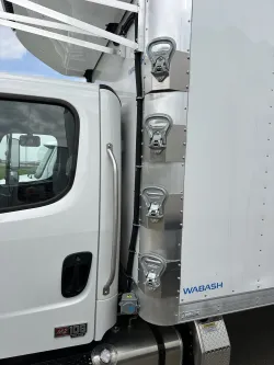 2025 Freightliner M2 106 | Thumbnail Photo 16 of 18