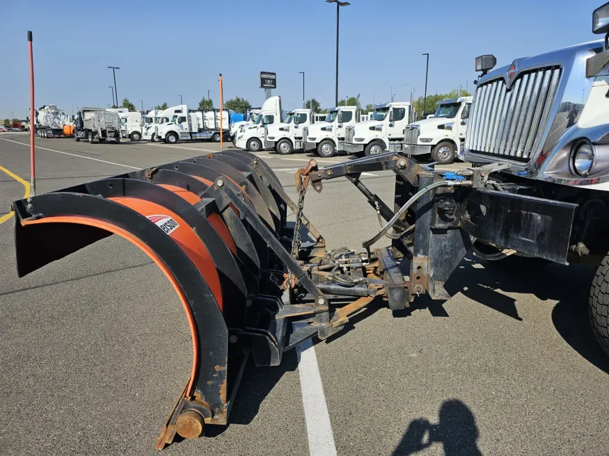 2018 International SR515 | Photo 14 of 28