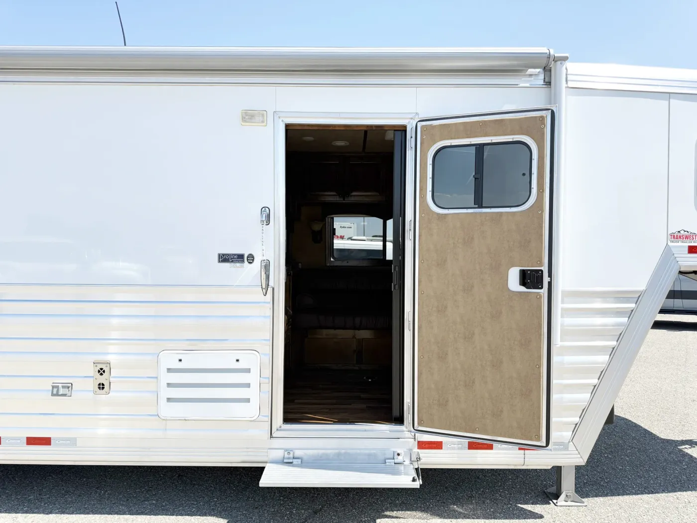 2017 Cimarron Transtar | Photo 4 of 24