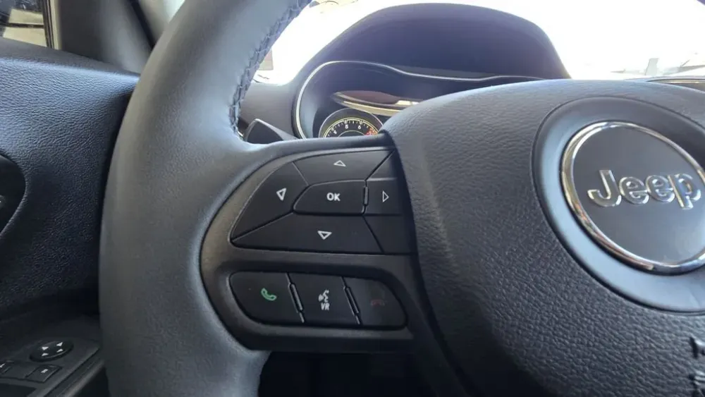 2022 Jeep Cherokee Trailhawk - Photo 16