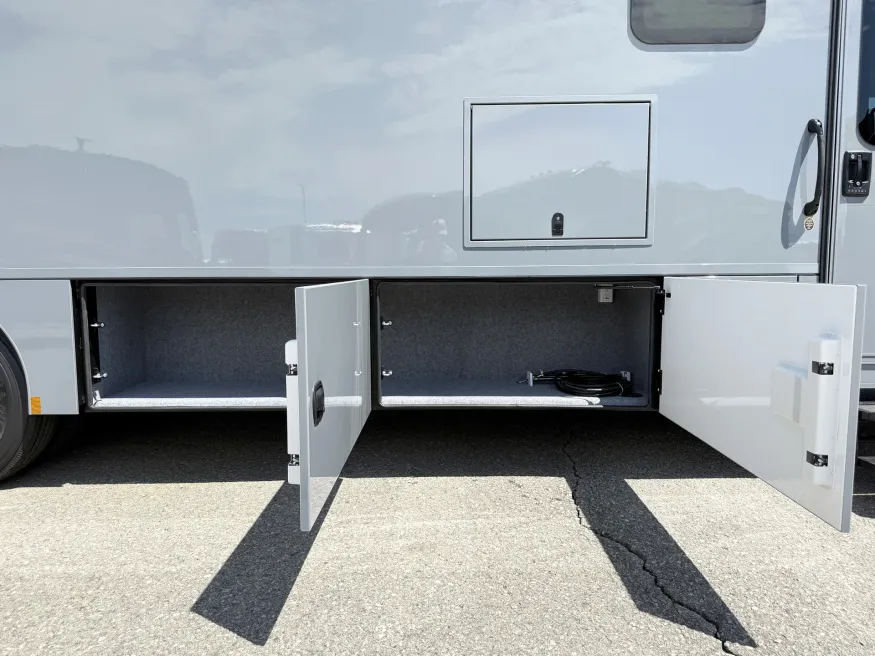 2026 Renegade Verona 36VSB | Photo 24 of 28