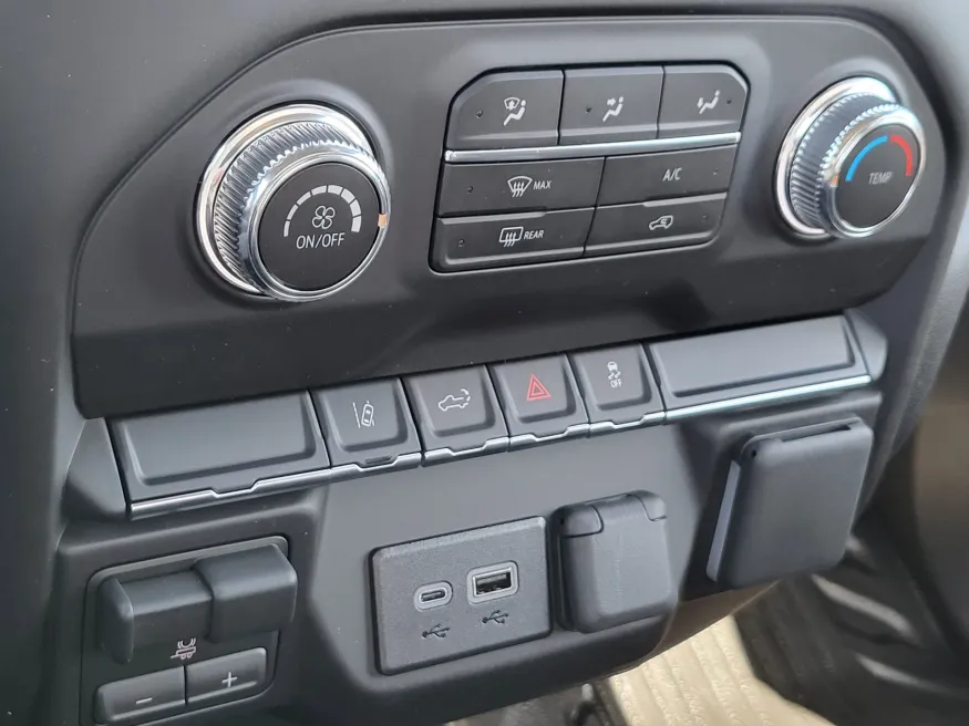 2026 GMC Sierra 2500HD Pro | Photo 16 of 22