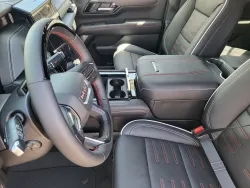 2026 GMC Yukon XL AT4 Ultimate | Thumbnail Photo 11 of 27