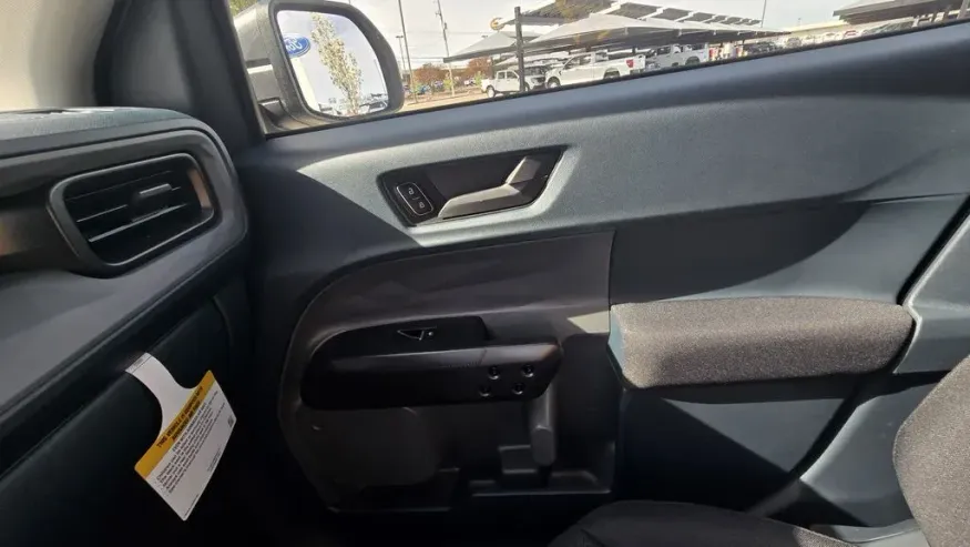 2026 Ford Maverick | Photo 23 of 26