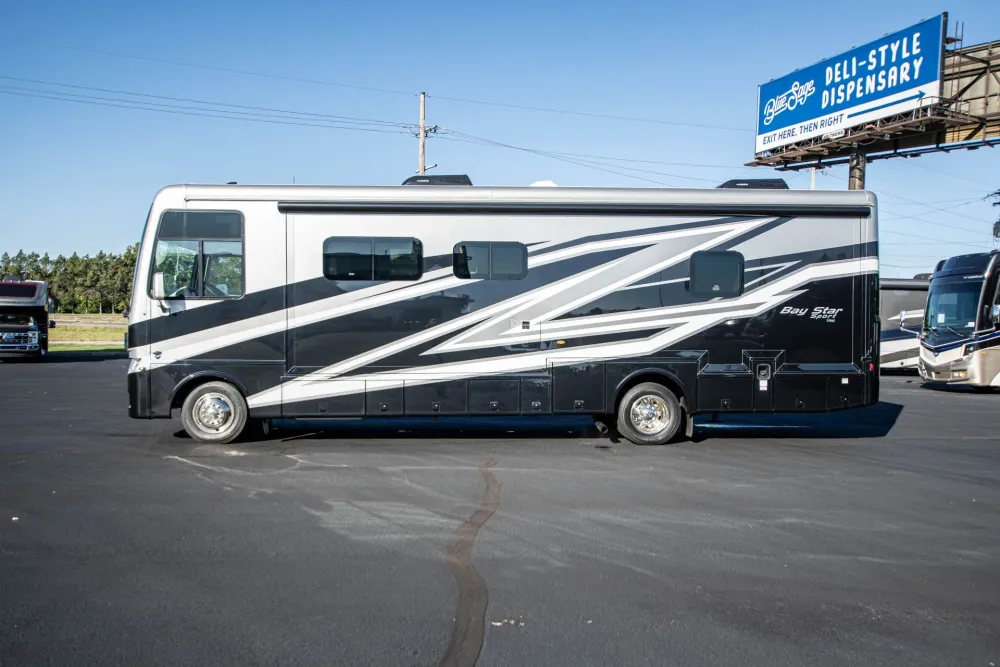 2026 Newmar Bay Star Sport 3225