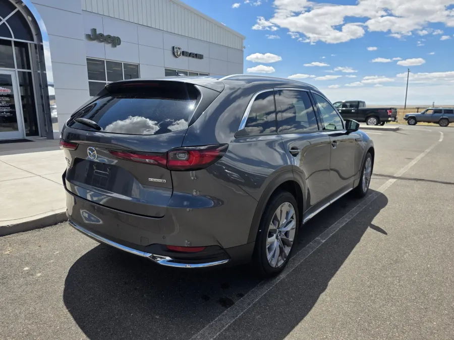 2024 Mazda CX-90 3.3 Turbo Premium | Photo 7 of 27