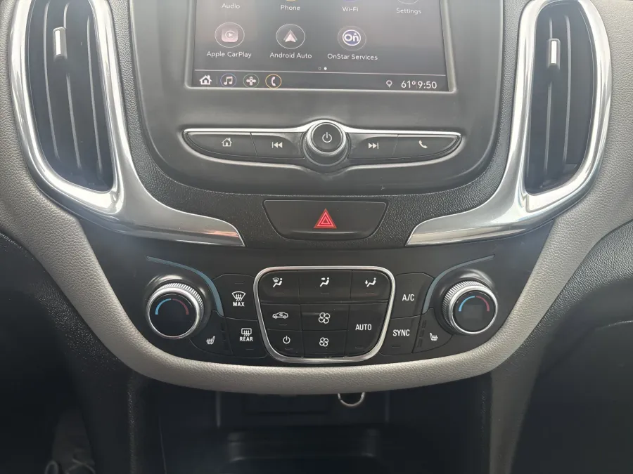 2020 Chevrolet Equinox LT | Photo 18 of 22