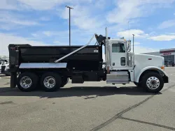 2019 Peterbilt 367 | Thumbnail Photo 4 of 19