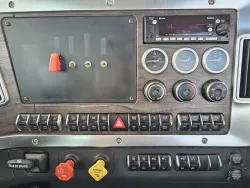 2023 Western Star 47X | Thumbnail Photo 11 of 18