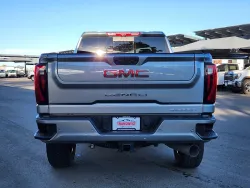 2024 GMC Sierra 2500HD Denali | Thumbnail Photo 12 of 31
