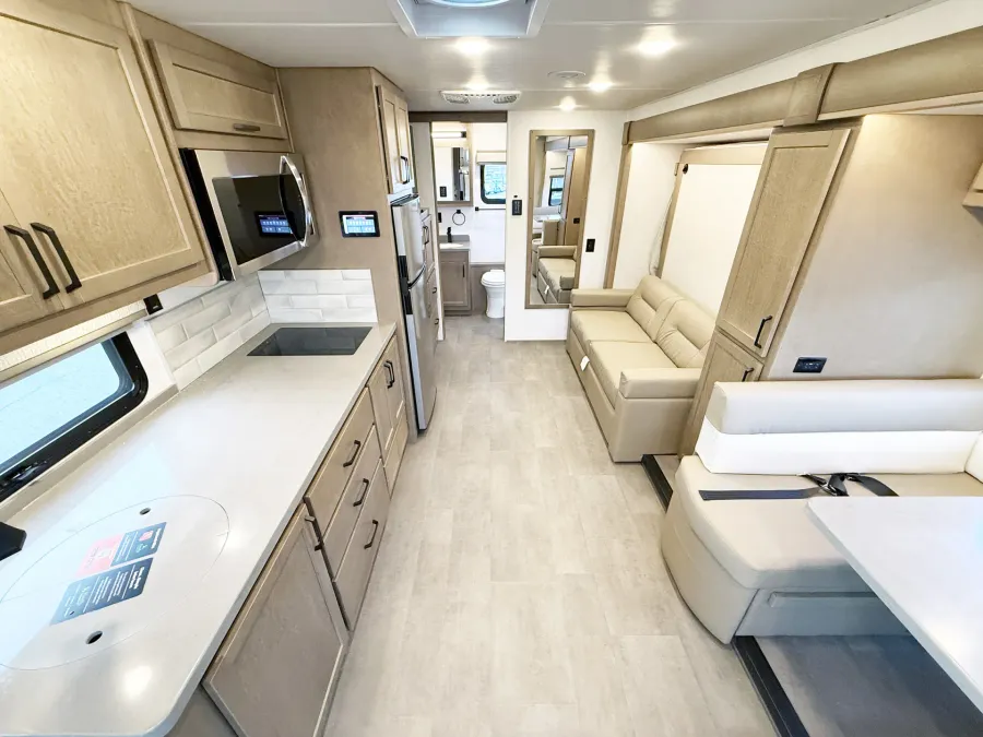 2026 Renegade Veracruz 30 VRM | Photo 3 of 24