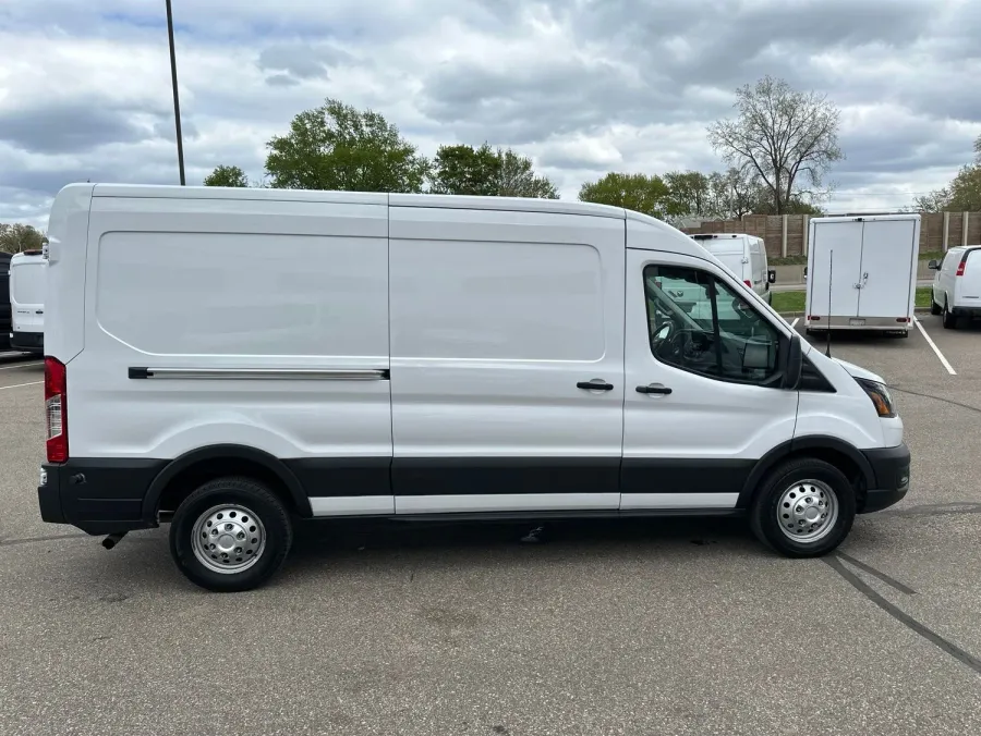 2024 Ford Transit-250 Base | Photo 5 of 14