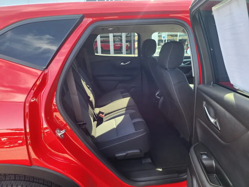 2023 Chevrolet Blazer LT | Photo 14 of 24