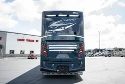 2026 Newmar Summit Aire 4505 | Thumbnail Photo 6 of 27