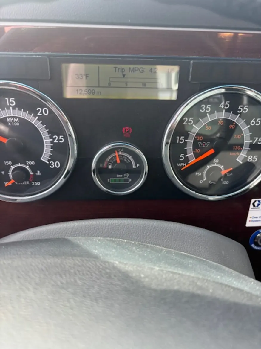 2021 Western Star 4700SF | Photo 12 of 15