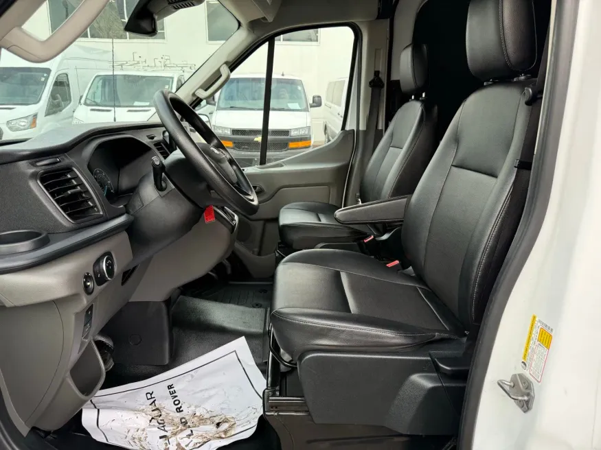 2023 Ford Transit-250 Base | Photo 4 of 20
