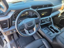 2026 GMC Sierra 2500HD Denali | Thumbnail Photo 7 of 31