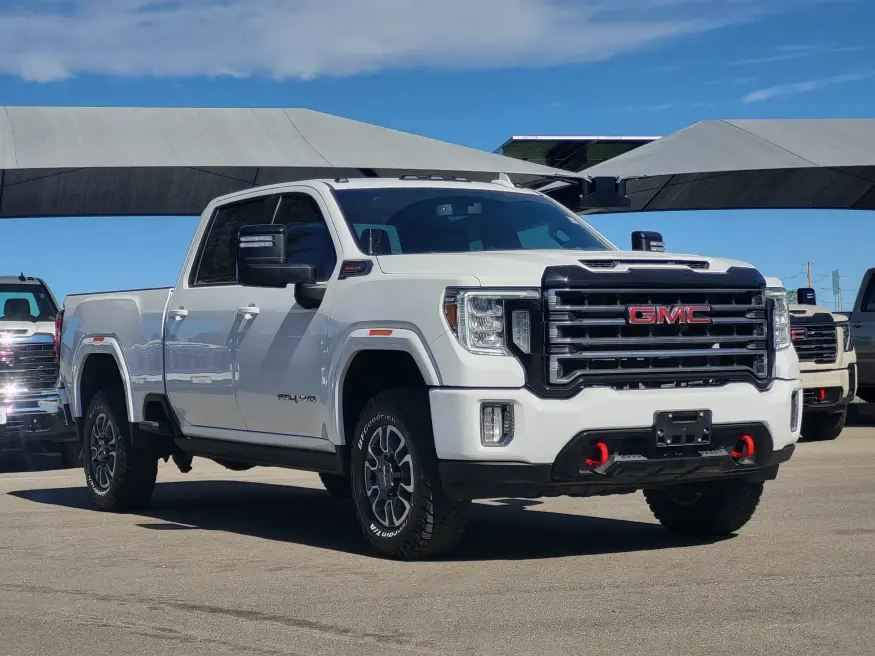 2023 GMC Sierra 2500HD AT4 | Photo 2 of 24