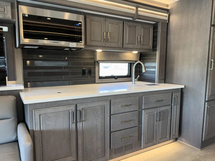 2026 Renegade Classic 45CMR | Photo 19 of 29