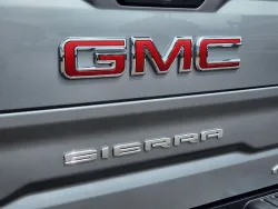 2026 GMC Sierra 1500 AT4X | Thumbnail Photo 13 of 30