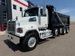 2018 Western Star 47X | Thumbnail Photo 2 of 14