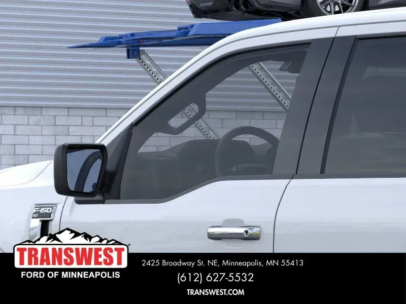 2026 Ford F-150 XLT | Photo 19 of 22