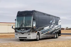 2026 Emerald Luxury Coaches Prevost H3-45 Quad Slide | Thumbnail Photo 1 of 34