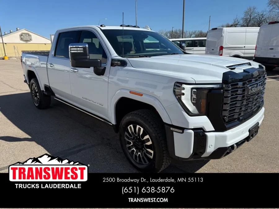 2026 GMC Sierra 3500HD Denali Ultimate | Photo 18 of 22