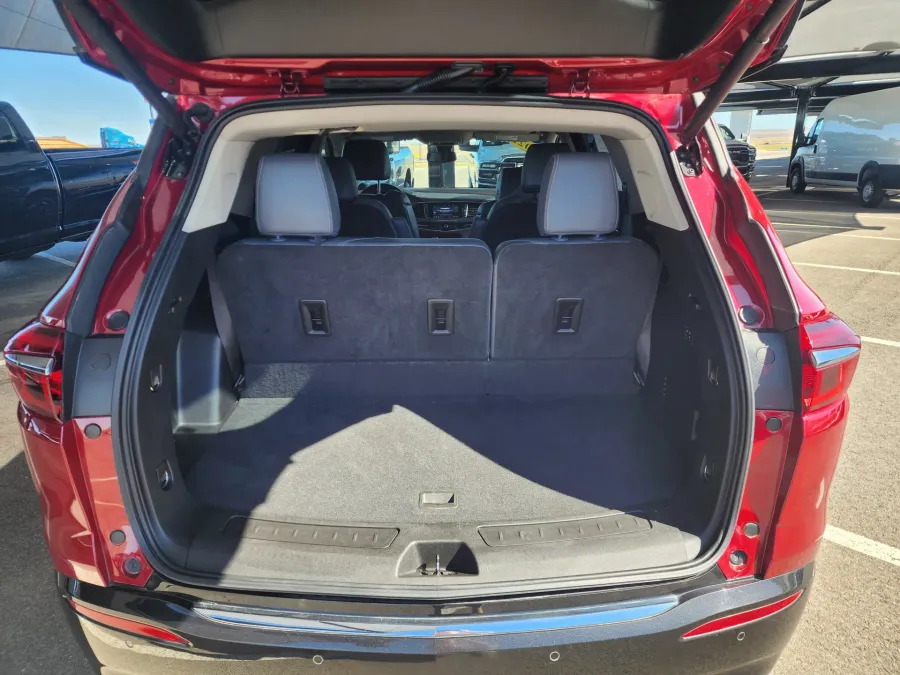 2021 Buick Enclave Premium | Photo 14 of 29