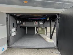 2026 Newmar Dutch Star 4369 | Thumbnail Photo 38 of 43