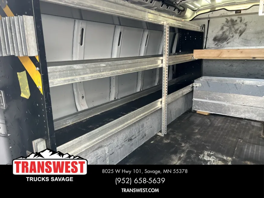 2021 Chevrolet Express | Photo 11 of 17