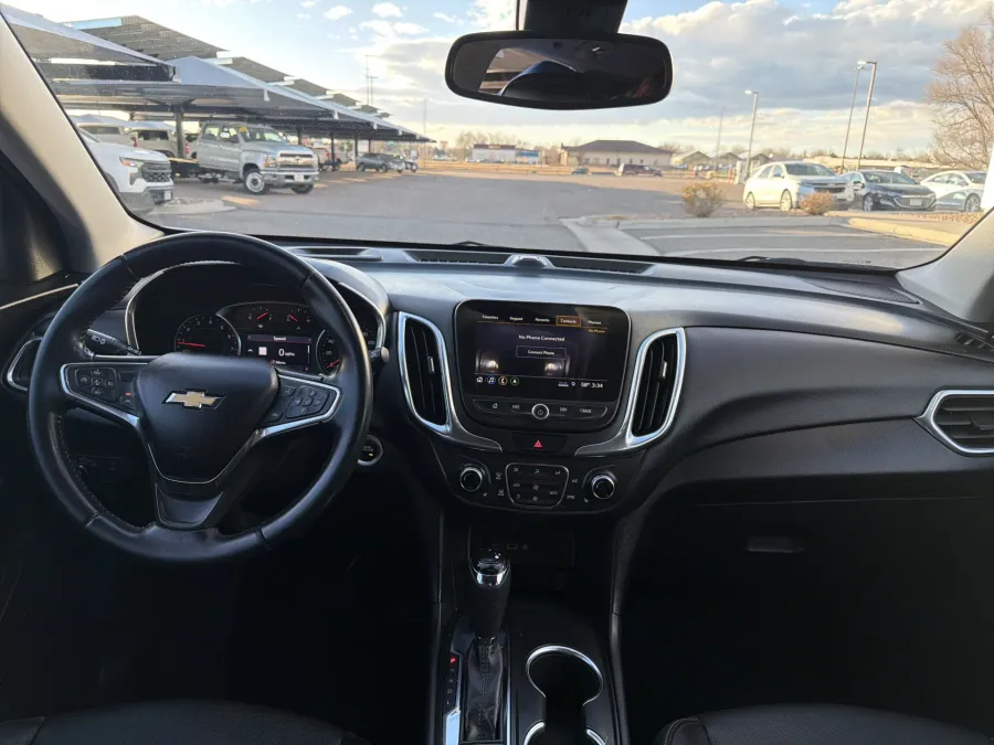 2021 Chevrolet Equinox LT | Photo 11 of 21