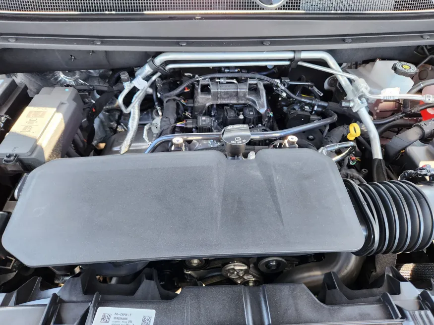 2026 GMC Canyon 4WD AT4X | Photo 21 of 22