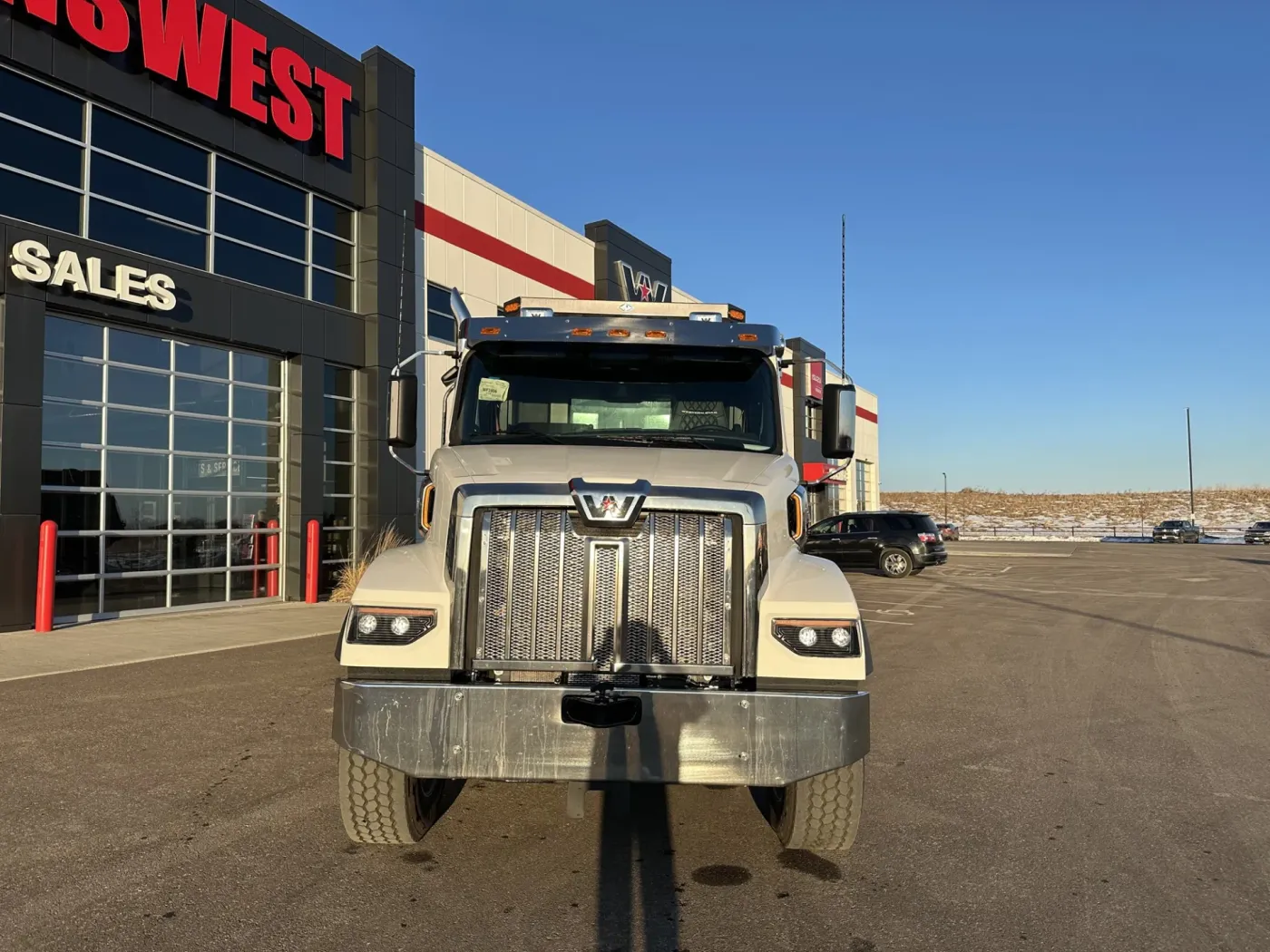 2026 Western Star 47X | Photo 2 of 14