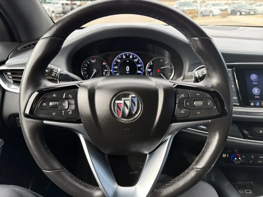 2023 Buick Enclave Premium | Photo 21 of 25