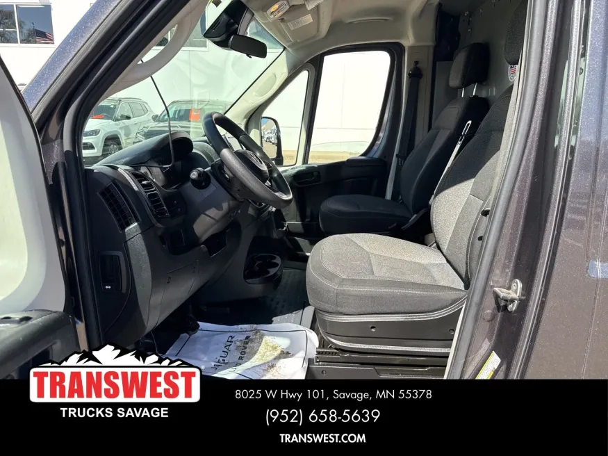 2022 RAM ProMaster 2500 High Roof | Photo 9 of 14