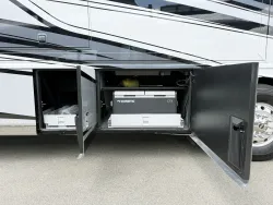 2026 Newmar Dutch Star 4369 | Thumbnail Photo 27 of 34