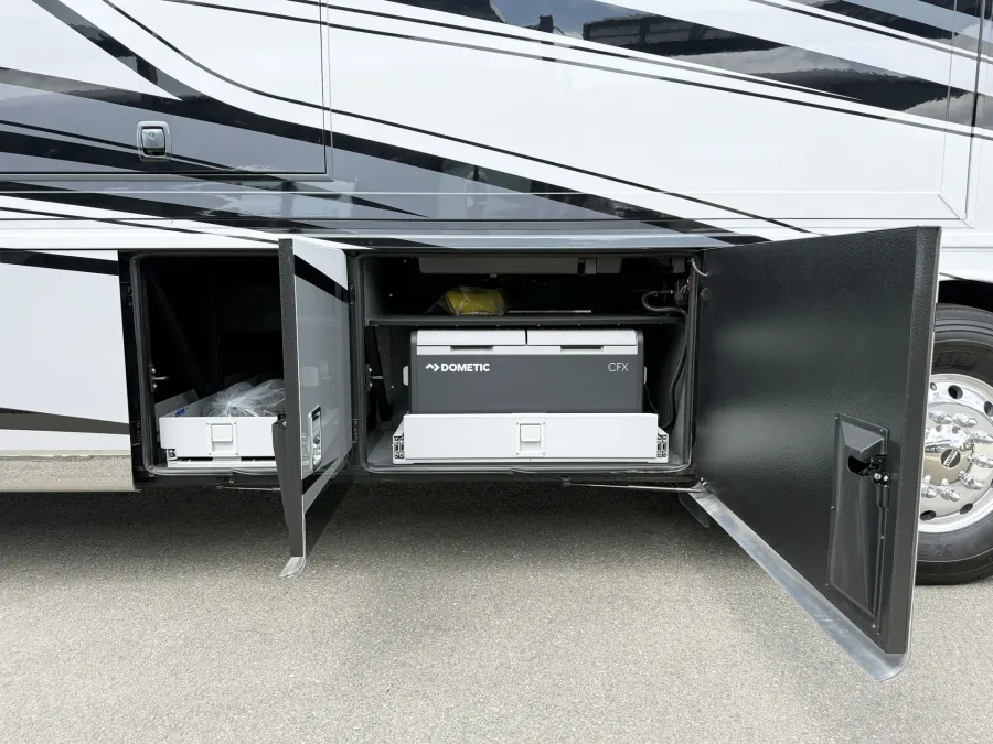 2026 Newmar Dutch Star 4369 | Photo 27 of 34