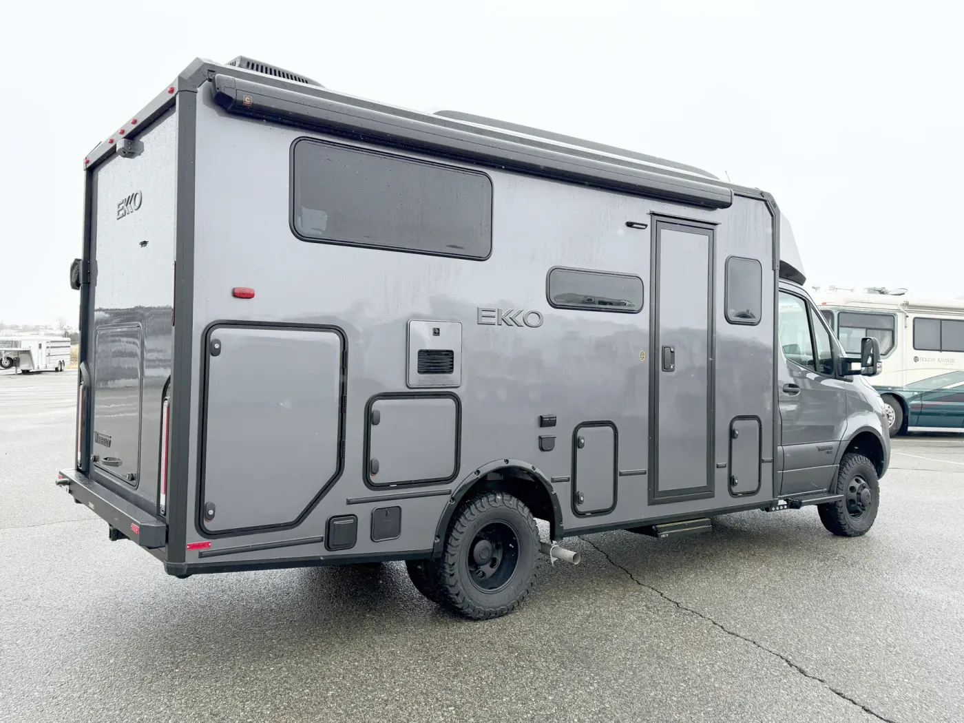 2026 Winnebago EKKO 23B | Photo 3 of 12