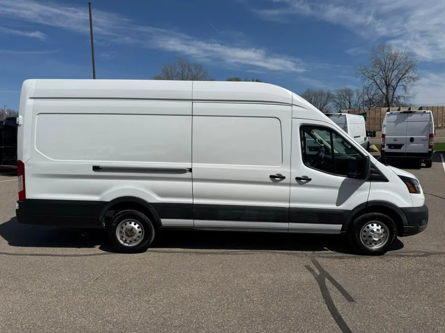 2023 Ford Transit-250 Base | Photo 14 of 20