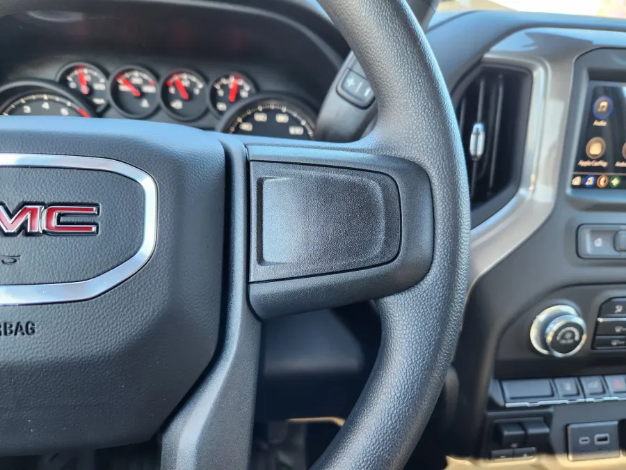 2026 GMC Sierra 2500HD Pro | Photo 24 of 28