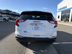 2024 GMC Terrain SLT | Thumbnail Photo 3 of 22