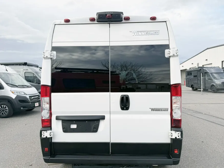 2021 Winnebago Solis 59P | Photo 10 of 12