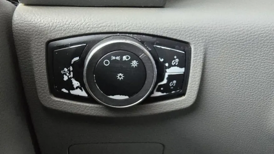 2019 Ford F-350 | Photo 12 of 27