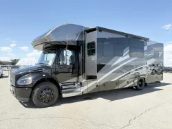 2026 Renegade Valencia 36SB | Thumbnail Photo 20 of 28