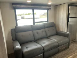 2021 KZ Connect SE 221RBSE | Thumbnail Photo 10 of 24