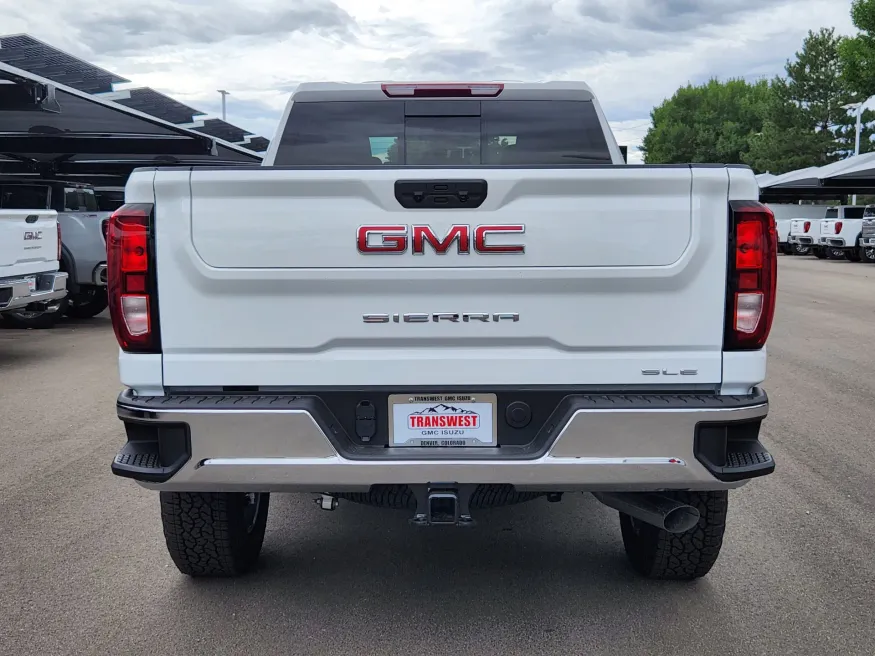 2026 GMC Sierra 2500HD SLE | Photo 13 of 30